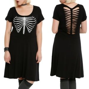 Hot Topic Black Rib Cage Dress PLUS SIZE 4x